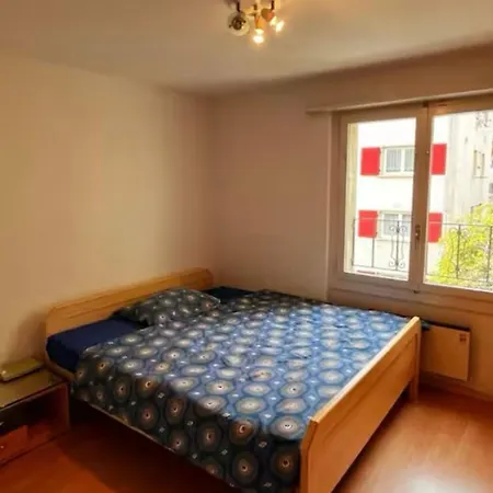 Lejlighed 5 Zimmerwohnung In *